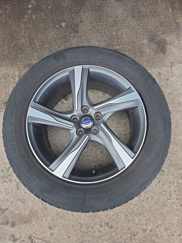 Volvo xc60 mk1 alloy wheel - xc60,