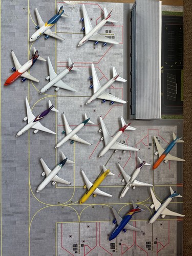 Model planes - model, ￼