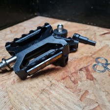 Brompton original T / P Line Pedals  superlight – Lightly Used