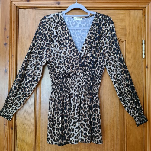 Lucy lou boutique - magic, top