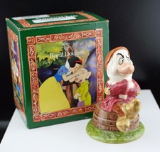 Royal Doulton Snow White & The Seven Dwarfs Figure Grumpy SW11 Mint in Box