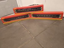 Hornby Mk 4 GNER Coaches X3