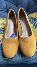M&S Mustard Suede Effect Block