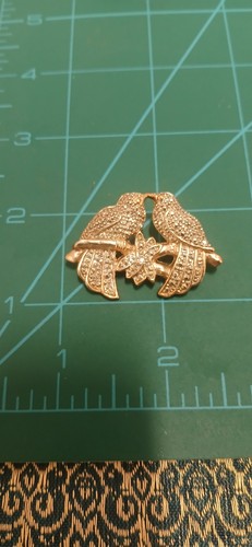 Vintage gold tone - vintage,