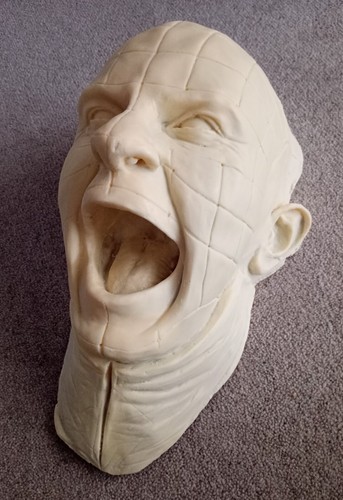 Life size full screaming - 1:1,