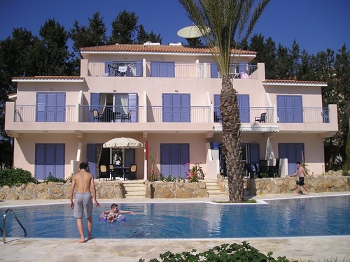 Paphos self catering - paphos, poolside