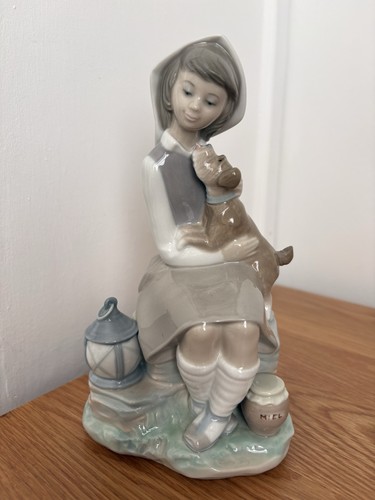 Lladro gorgeous figurine - gorgeous, i