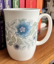WEDGWOOD CLEMENTINE FLORAL MUG