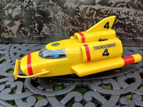 Thunderbird 4 gerry - jr,