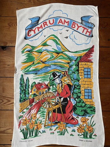Vintage 1950s linen irish tea - vintage,