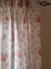 Pair of VANTONA pink floral