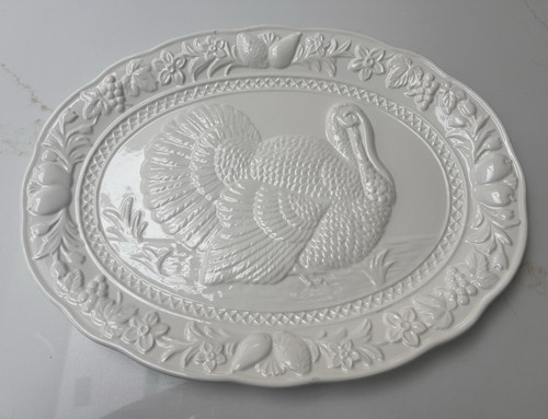 White vintage ceramic oval - white,