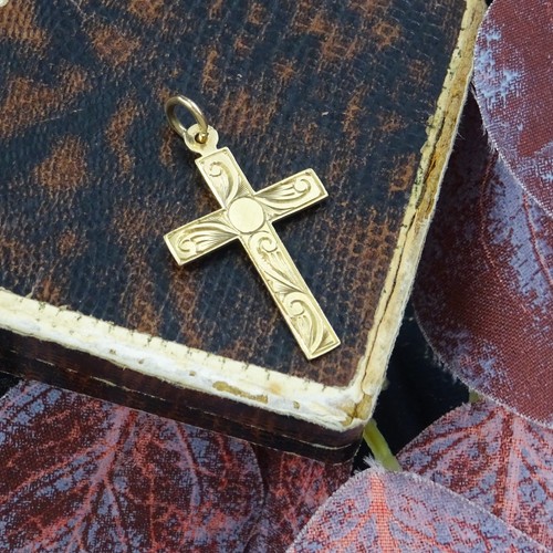 Antique 9ct gold cross
