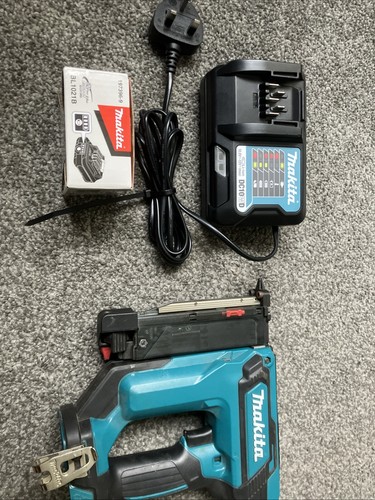 Makita pt354dz 12v cordless - makita,