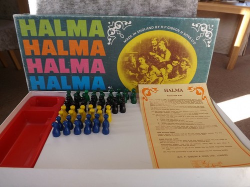 Vintage halma board game - vintage,