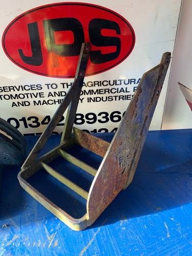 Nearside cab step leyland - nearside, x