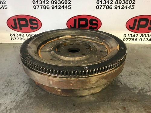 Flywheel with starter