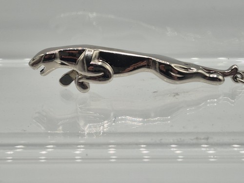Jaguar leaper keyring chrome - jaguar,