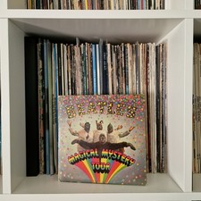 The Beatles - Magical Mystery Tour 7" EP 1967 W/ 24 Page Booklet (VG/VG)