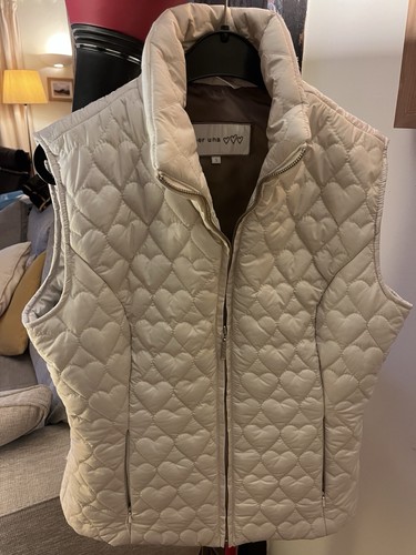 Cream sleeveless padded jacket - cream,