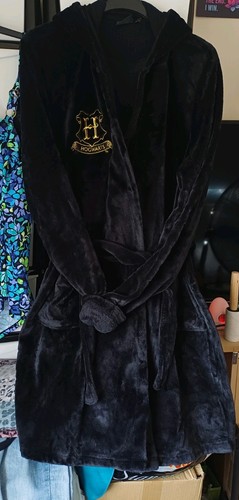 Hogwarts dressing gown - size, 18