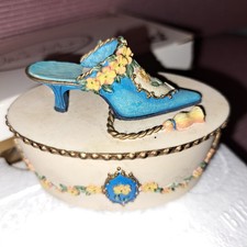 Willow Hall Shoe Trinket Box