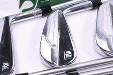 Wilson Staff Model Blade 2024 Irons / 4-PW / Stiff Flex KBS Tour C-Taper 120