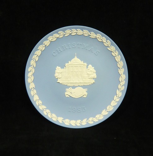 Vintage wedgwood blue jasper - blue,