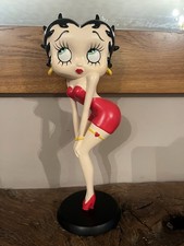 Betty Boop Tall Figurine- 2009 King Features Syndicate Inc- 11”