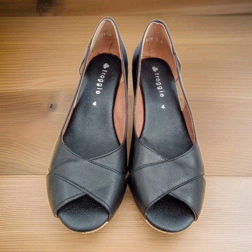 Froggie size black leather - 4,