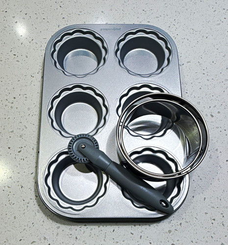 Pampered chef non stick - pampered, mini