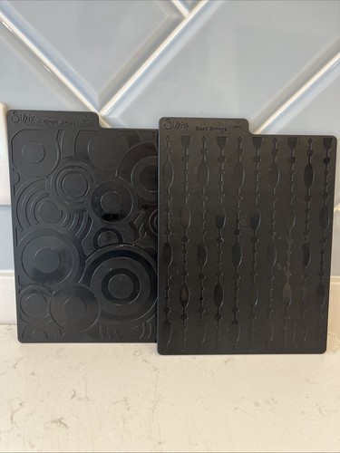 Sizzix texture embossing - x2,