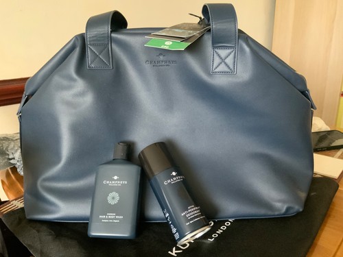 Champneys navy weekender bag - champneys,