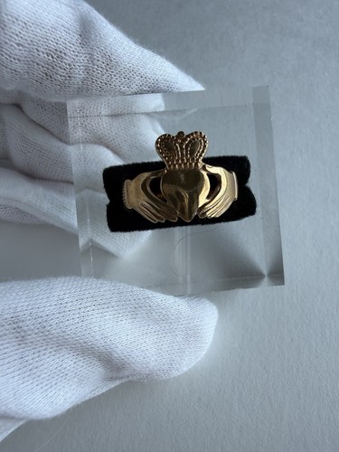 Vintage irish claddagh yellow - vintage,