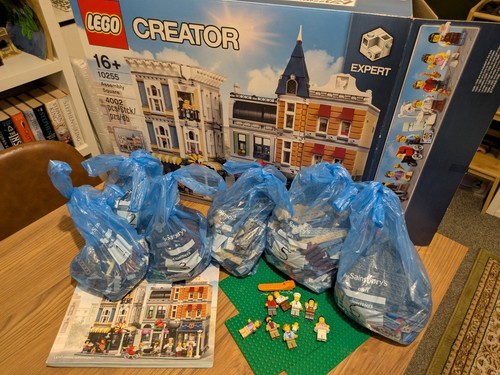 Lego creator 10255 assembly - creator,