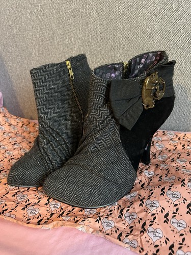 Irregular choice another lost - irregular,