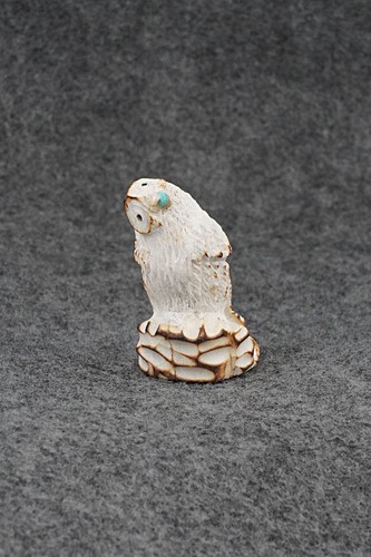 Owl zuni fetish carving - zuni,