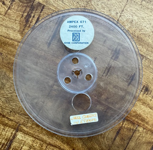 Ampex 671 empty take up - 7”,