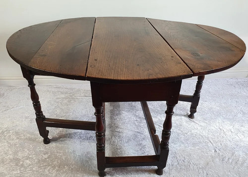 17th century elmwood gateleg - elmwood,