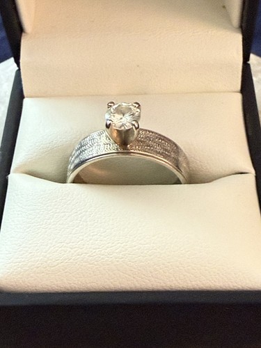 14k white gold ring - white, ctw