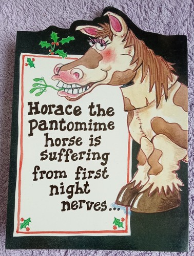 Pantomime horse fold - pantomime, out