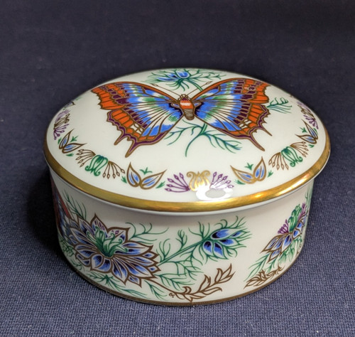 Royal crown derby butterflies - crown,