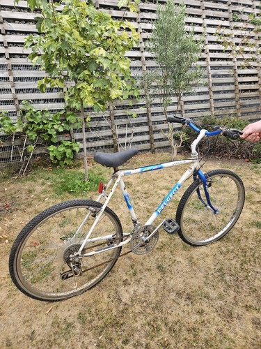 Vintage peugeot laser - vintage,