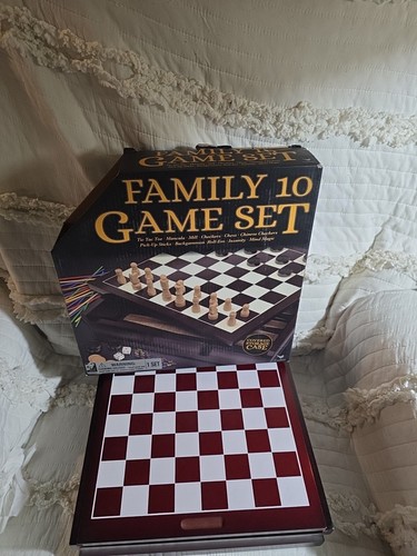 Family game set covered - game,