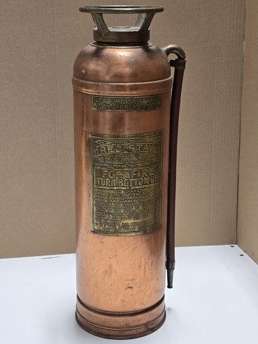 Vintage red star copper brass - red,