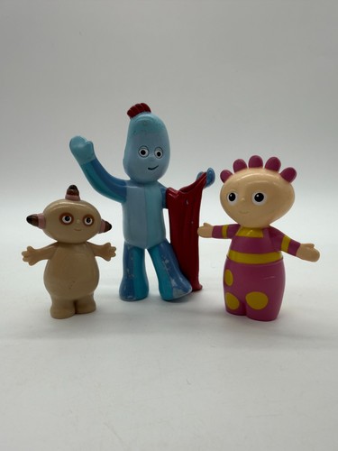 The night garden figures - night,