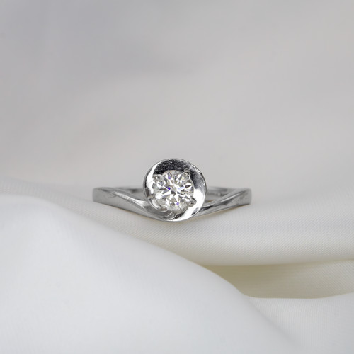 Elegant goldsmiths diamond - goldsmiths,
