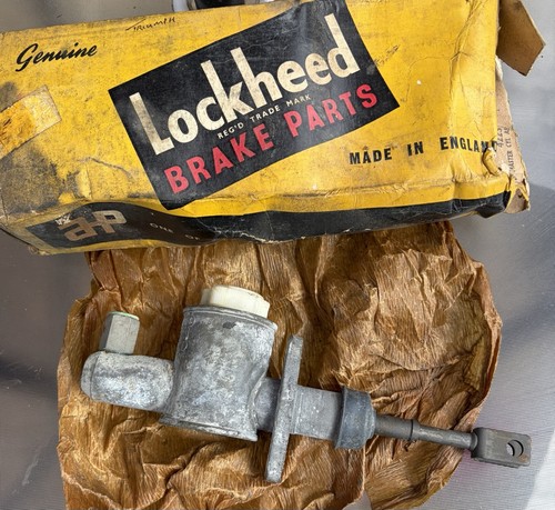Triumph 2000 lockheed brake - 2000,
