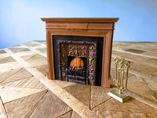 Dolls house emporium - house, art