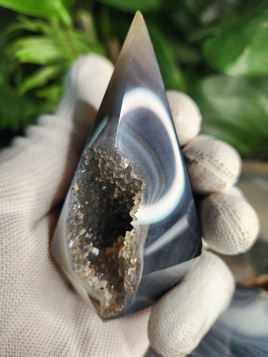 Agate geode tower diamond - •,